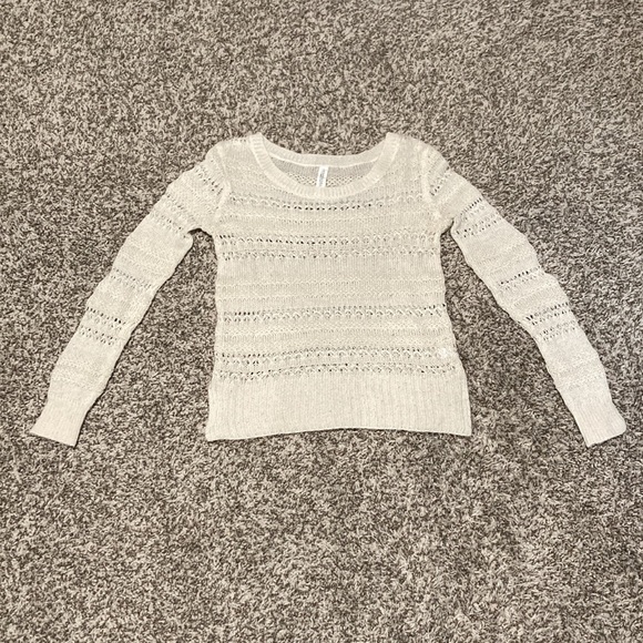 Aeropostale Ivory Sweater - Picture 2 of 6